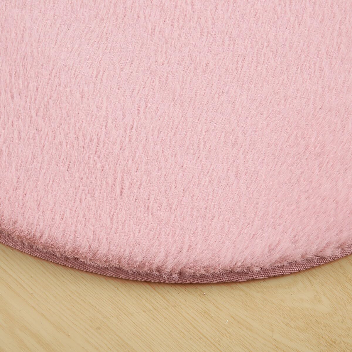 Amazon.co.jp: ニトリ(NITORI) ふんわりなめらか フロアマット ウサギ