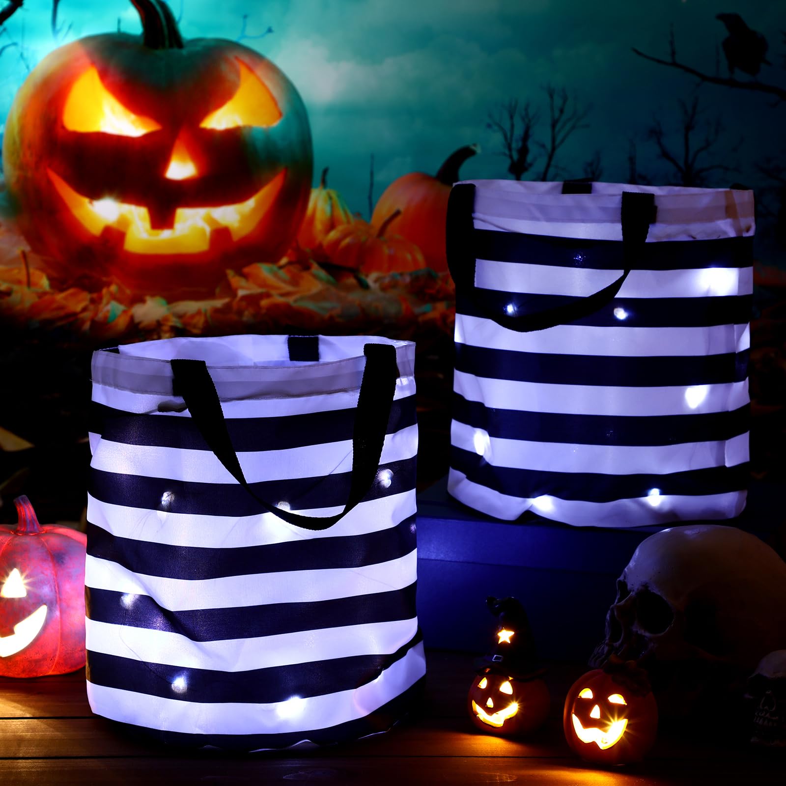 Seaux lumineux DEL Halloween réutilisables noir et blanc pour friandises et bonbons