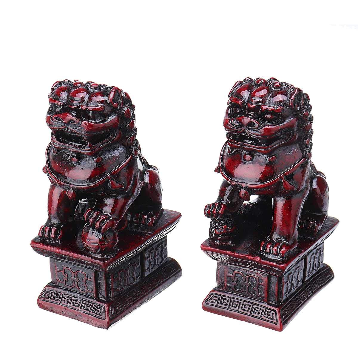 LILOVE Czerwona chińska rzeźba lwy Fengshui żywica Fu Foo pies strażnik drzwi lwy statuetka bestia statuetka do dekoracji rzeźby domu (2 sztuki)