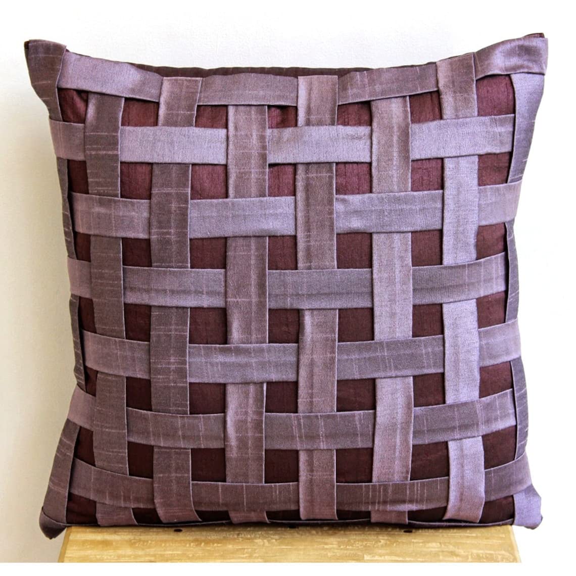 The HomeCentric Púrpura Cojines Cubren, con Textura Armadura De Cesta Cojines Cubren, 40x40 cm Fundas De Almohada, Cuadrado Sedala Seda Funda De Almohada - Purple N Plum Basket Weave