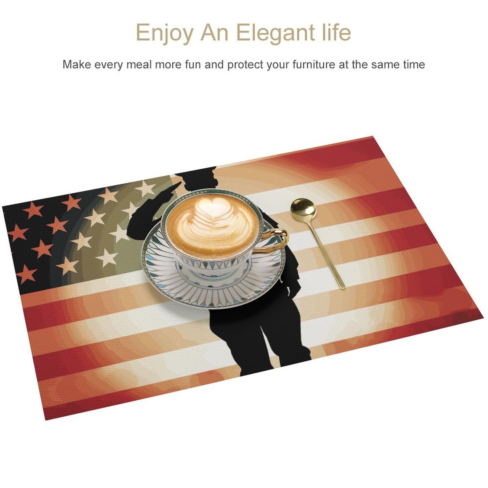 Soldier Saluting America Flag Tovagliette all'americana 6 tovagliette in PVC, lavabili, resistenti al calore, antiscivolo, impermeabili, set di tovagliette per interni ed esterni, tavolo da pranzo in