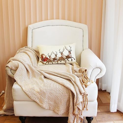 Miniatura 4 de Ogiselestyle Funda de almohada lumbar de reno de Papá Noel, 12 x 20 pulgadas, decoración de sofá para fiestas de invierno