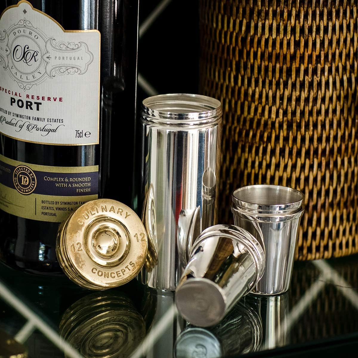Culinary Concepts London Set of Eight Stirrup Shot Cups & Cartridge Holder