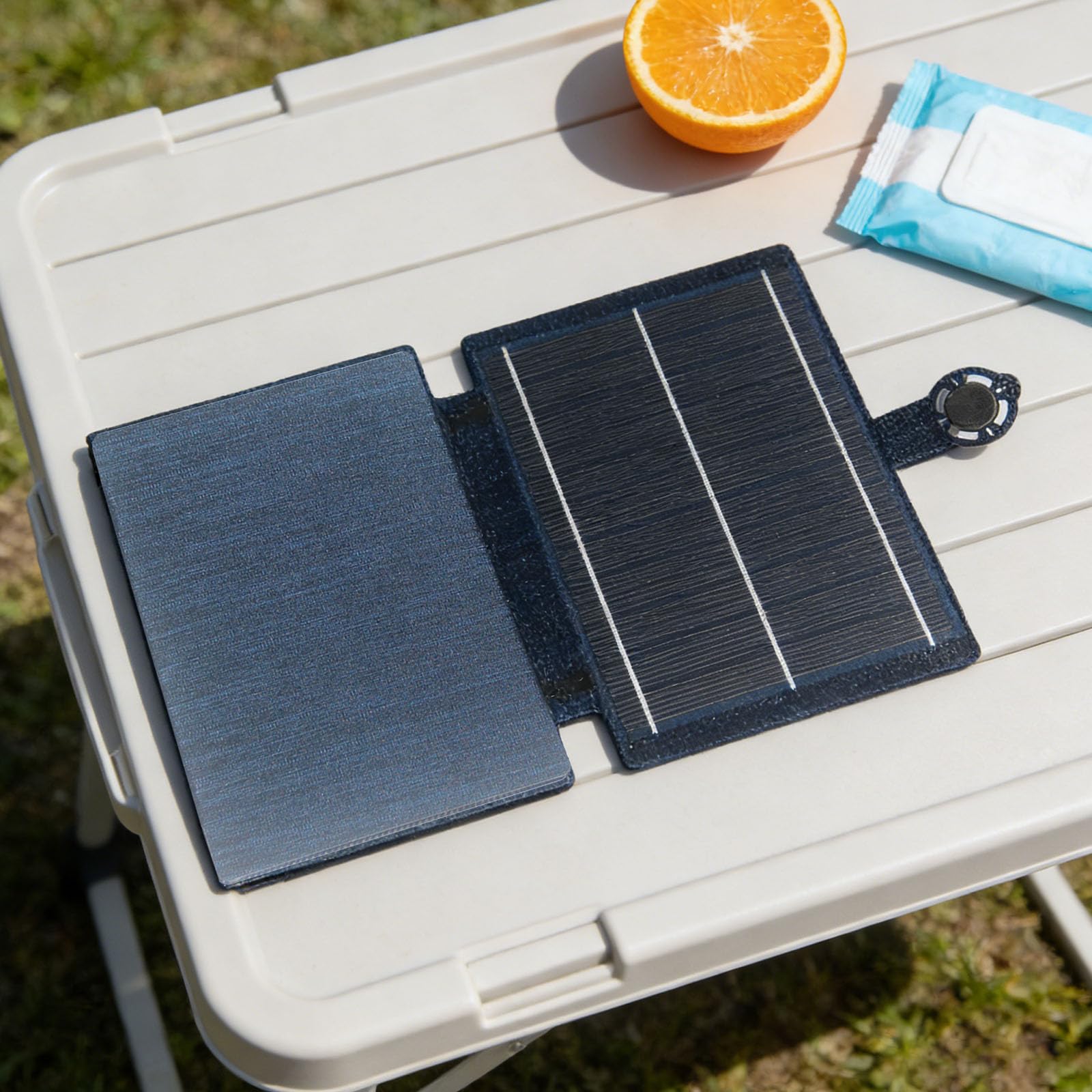 Monokrystaliczny powerbank solarny 28 W z portem USB typu C, składane, monokrystaliczne ogniwo słoneczne, wysoki współczynnik konwersji do oświetlenia ogrodowego na zewnątrz