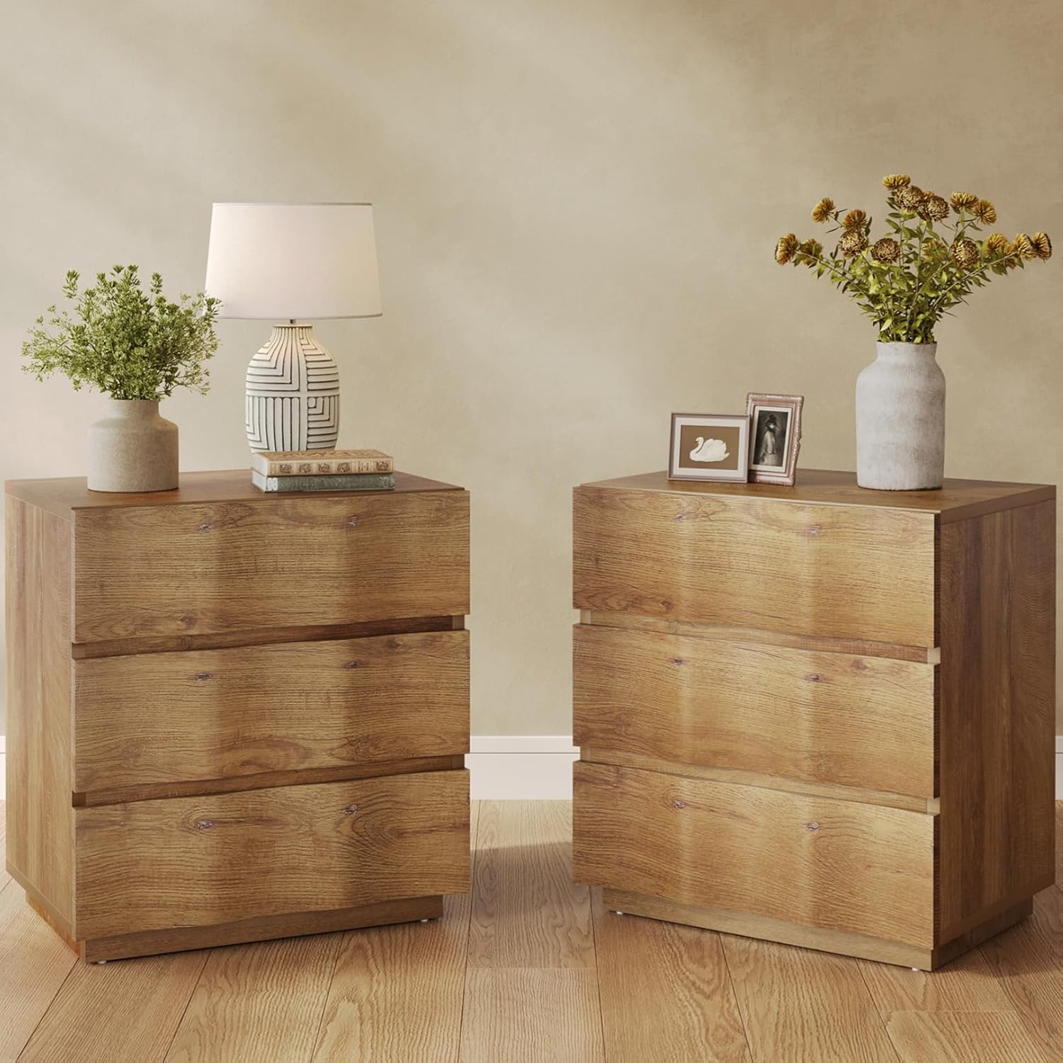 LITTLE TREE Fluted Bedside Table Set of 2, Elegant Farmhouse Nightstand with 3 Drawers, Rustic Wood Storage End Table for Living Room, Natural Bedroom Dresser