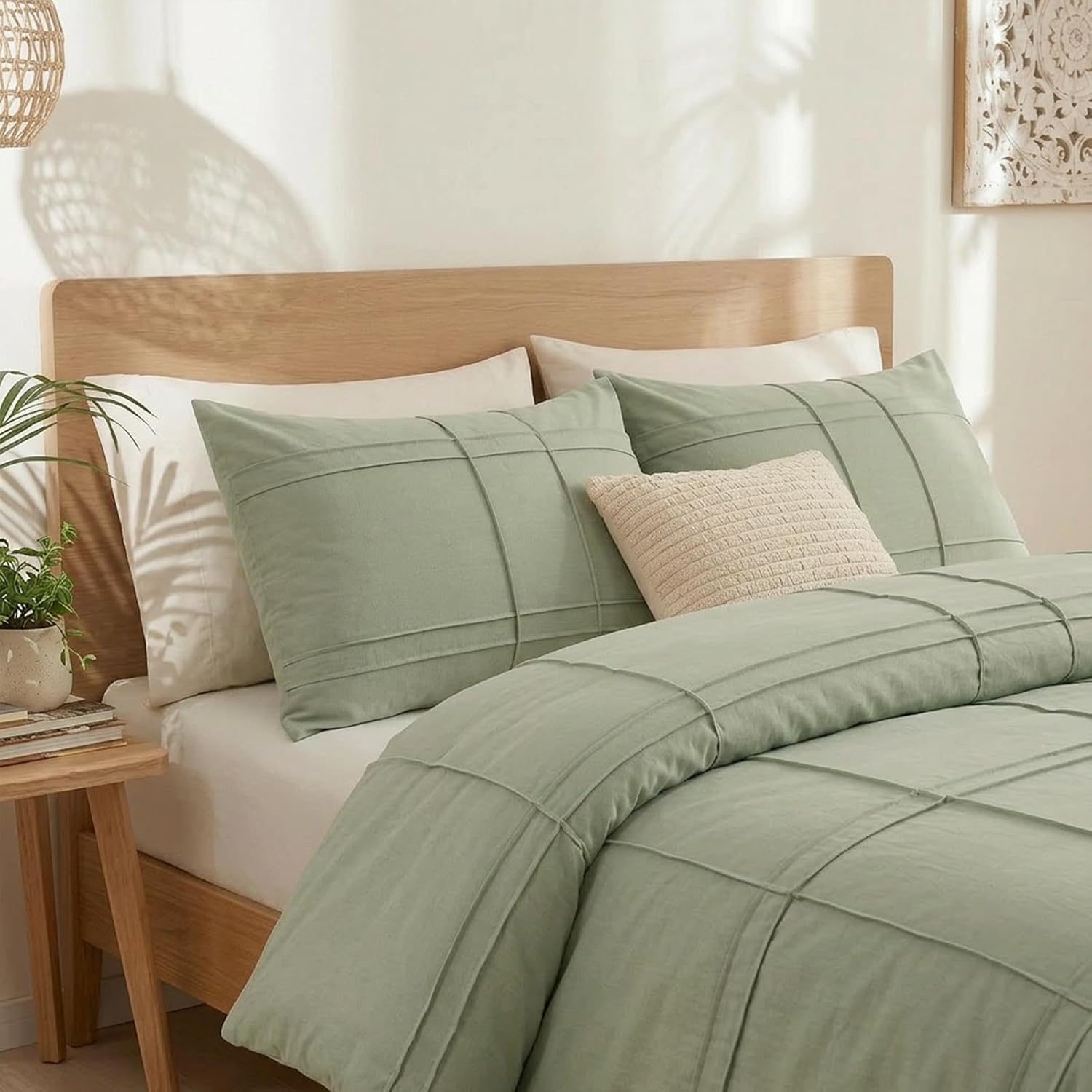 100% Cotton Sage Green Queen Size Duvet Cover Set - 3 Pieces Pintuck Pleated Duvet Cover, Soft Breathable Duvet Cover with Zipper Closure, Modern Minimalist Bedding Set