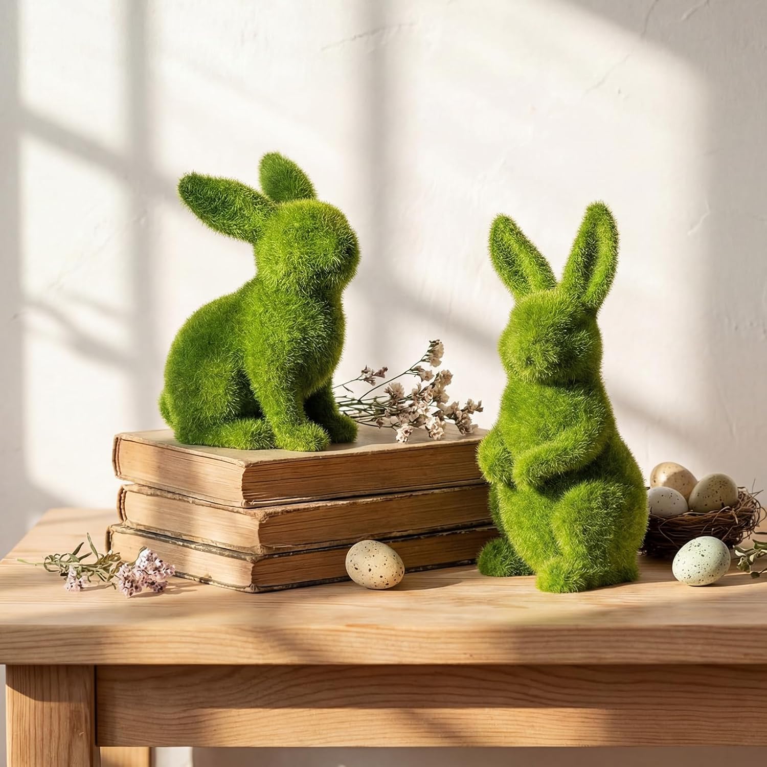 Wesiti 2 Pcs Easter Flocked Moss Bunny Decor Figurines Resin 4.5/5.5 Inches Green Rabbit Decoration Artificial Faux Moss Bunny Rabbit Table Decor for Spring Easter Outdoor Garden Baskets Yard