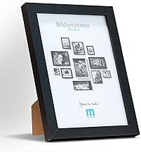 Zeitlos, moderner Bilderrahmen aus MDF, schwarz für 13x18cm kleine Fotos und Bilder. Inkl. Acrylglasschutz. Er eignet sich als Tisch-Aufsteller und für die Wand, im Hochformat oder Querformat.