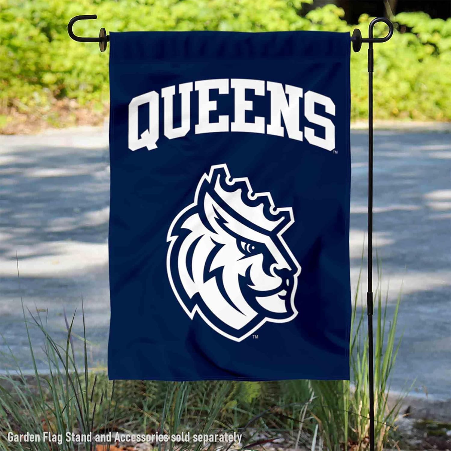 Queens University Royals Garden Flag
