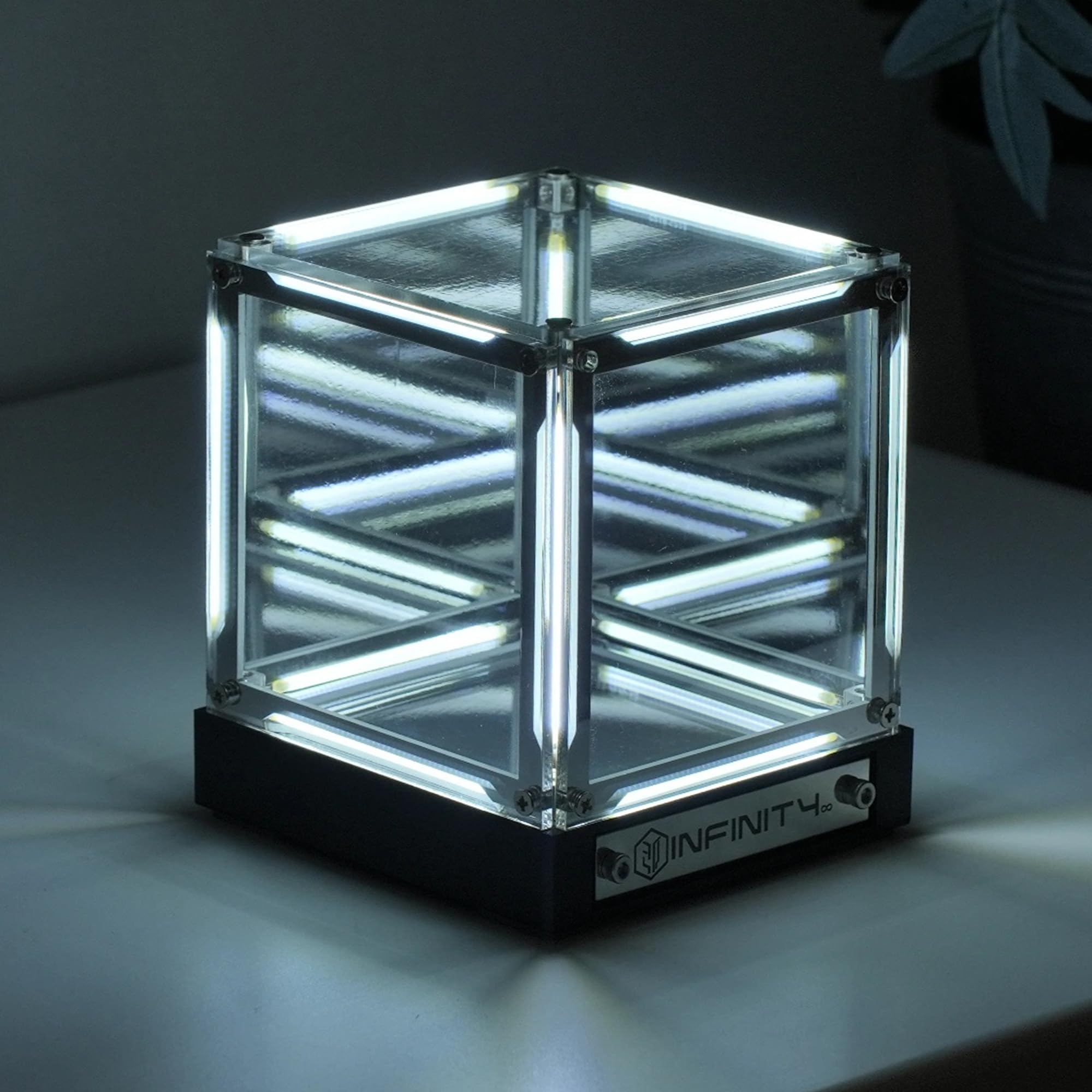 Infinity Mirror Cube Light - 4D Abyss Effect -1