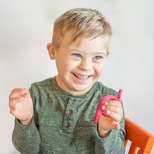 Miniatura 7 de TalkTools Baby Chewy  Herramienta sensorial de motor oral para niños y niños pequeños  Herramientas de terapia para mejorar la masticación y morder