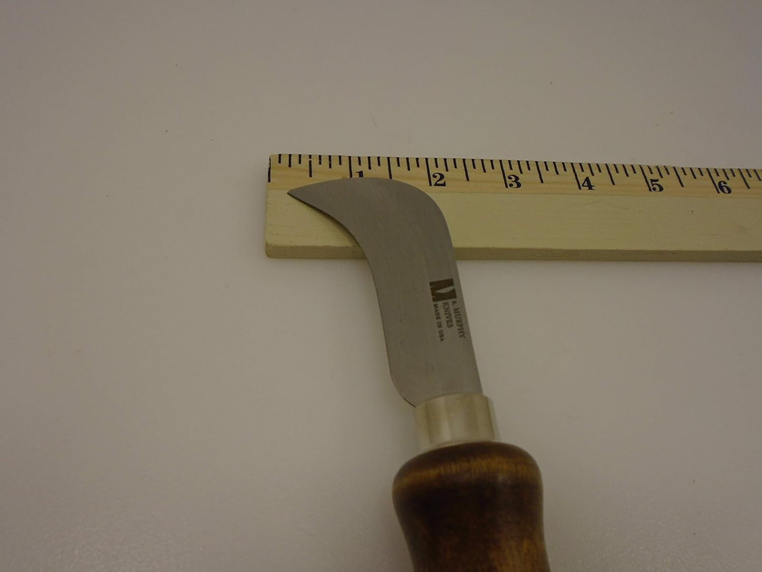 R Murphy USA Bundled Lot of (2) 17 Gauge Roofing/Linoleum Knives - Long Blades # 86797