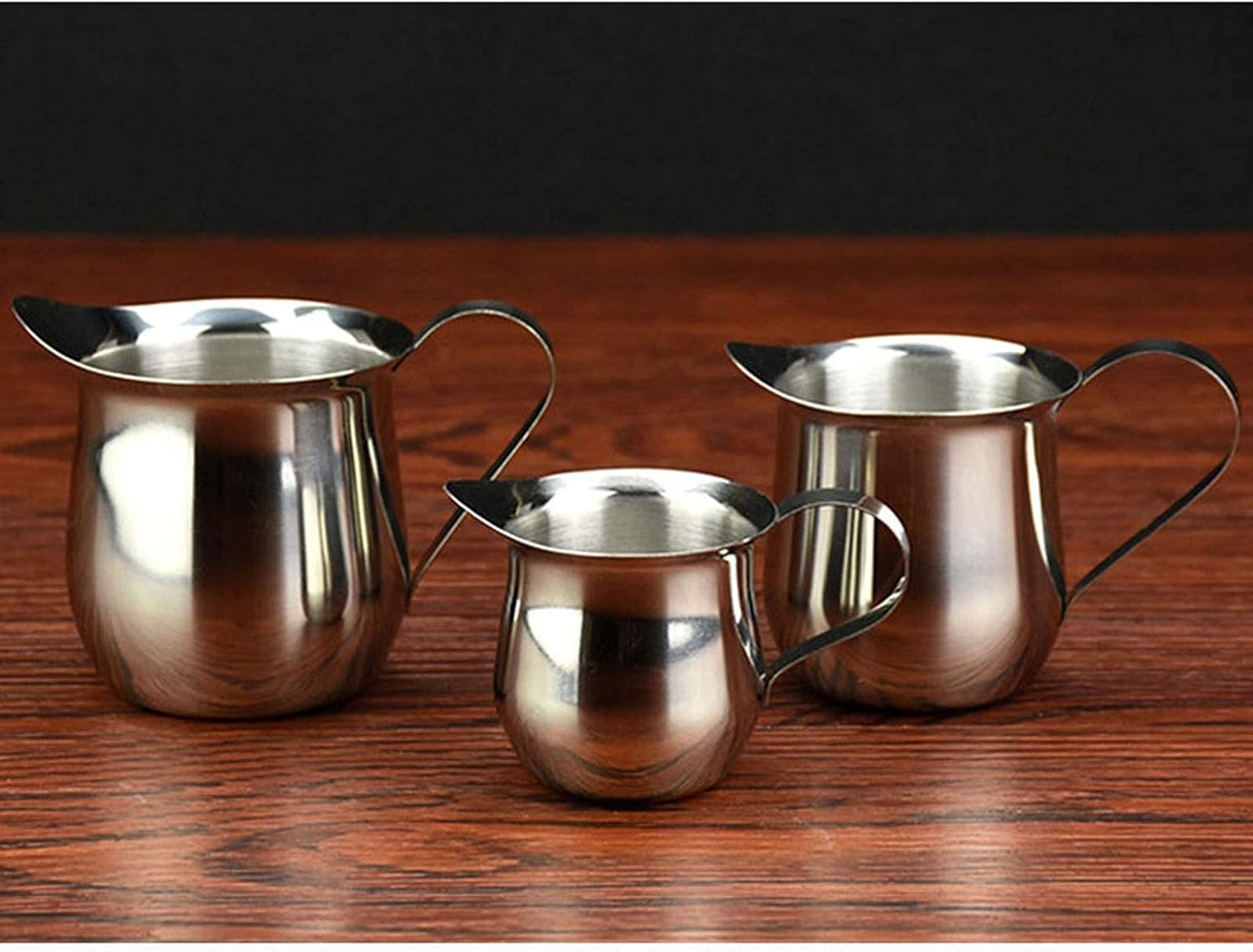 Small Simple Shape Stainless Steel Milk Tank Creamer Pitcher bar Utensil Coffee Creamer Tank with Handle, Suitable for cafes and Hotels Milk jug (Size: Medium) (S)