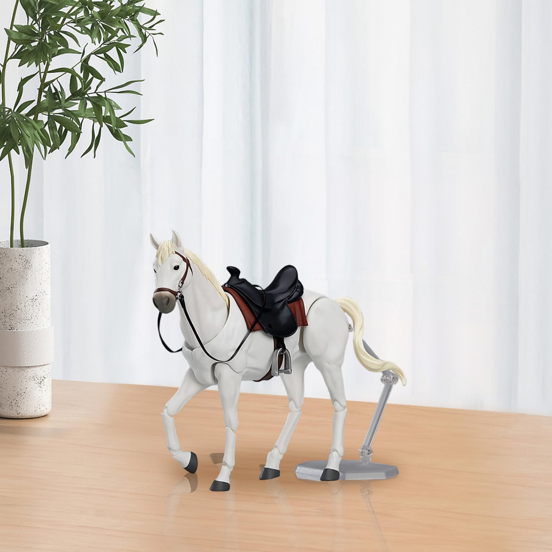 Statuette di Cavalli con Sella, Cavezza e Corda di Piombo 8x5 Statua di Cavallo snodabile con snodo Mobile Giocattolo Realistico e Fai-da-Te per Appassionati, Bianco