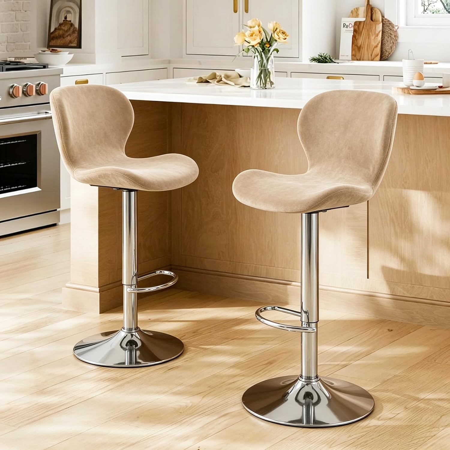 Gollense Bar Stool Covers with Backs, Set of 4 Stretch Jacquard Barstool Seat Covers, Washable Swivel Pub Counter Height Chair Slipcover Protector for Home Kitchen Cafe (Velvet-Camel)