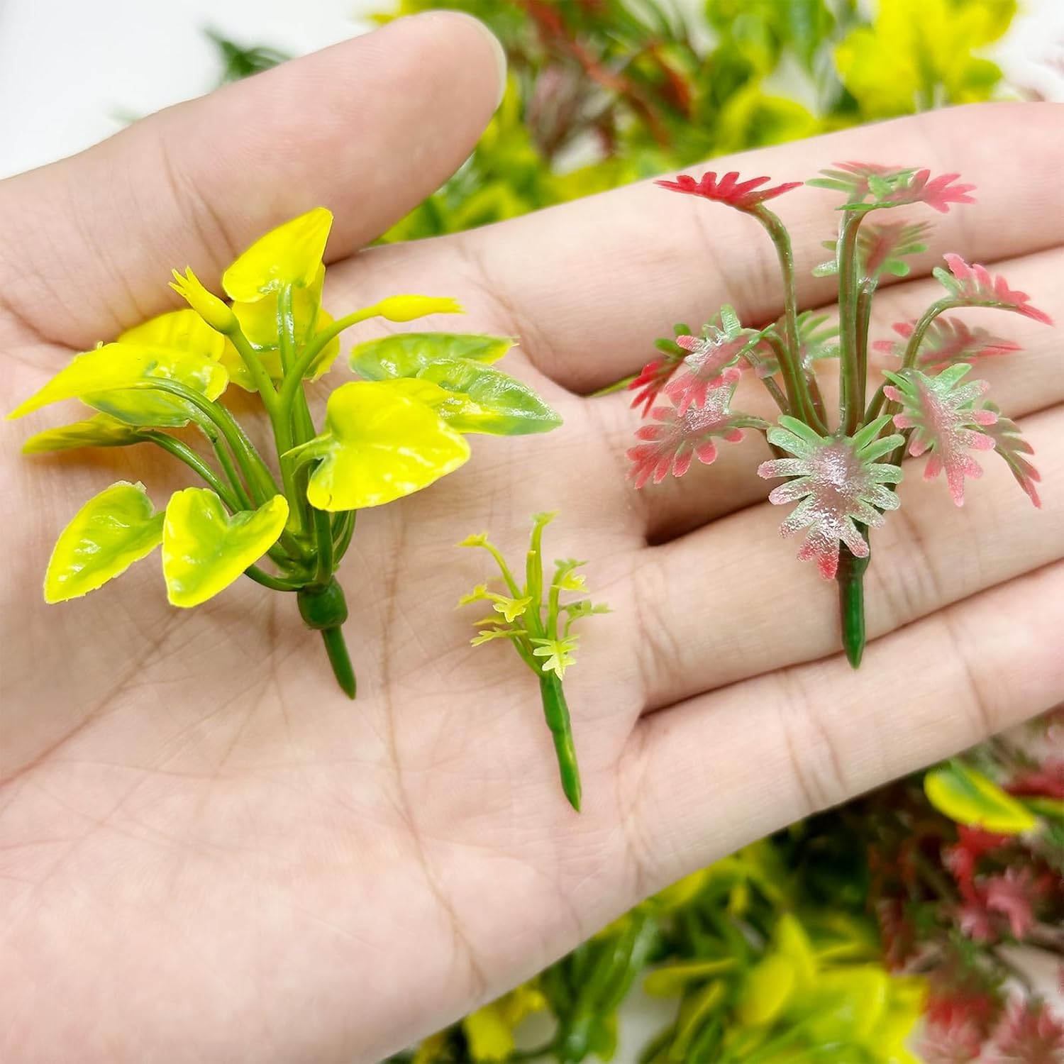 Cayway 100 PCS Mini Model Plants, Miniature Plants Mini Model Trees Green Shrubs Bush Model for Train Scenery Railway Sand Military Layout Park Garden Scene - Image 3