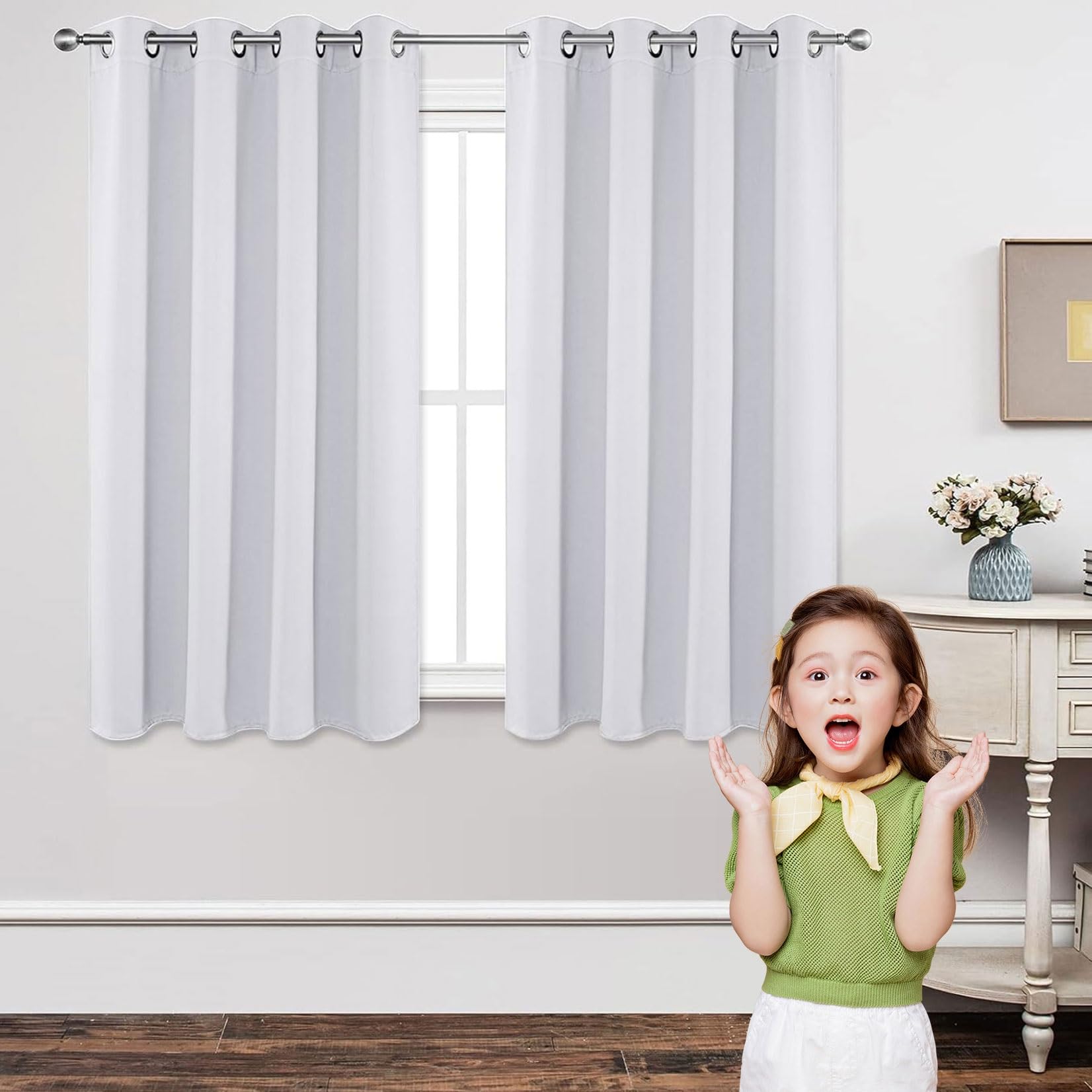 Cortinas Salon Modernas 2 Pieza 300 x 240 cm Opacas Poliéster Ojales Cortinas Aislantes Térmicas Modernas Decorativas para Sala Cuarto Dormitorio Comedor, Blanco