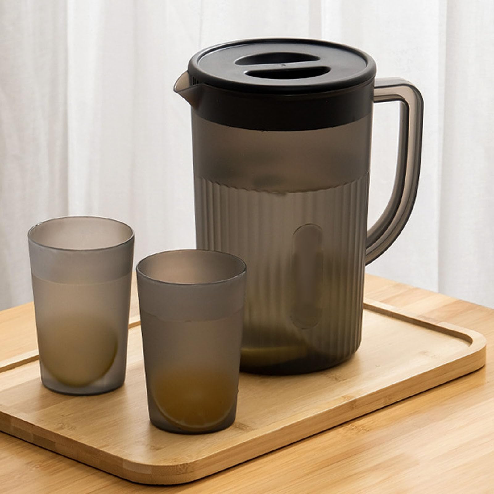 Brocca in Plastica da 2,7 Litri PP Resistente Temperature Alte Fino a 100¡ãC con Coperchio e Filtro per Frigorifero, Per Bere Acqua Fresca a Casa, Per Preparare T¨¨ Freddo all'Aperto