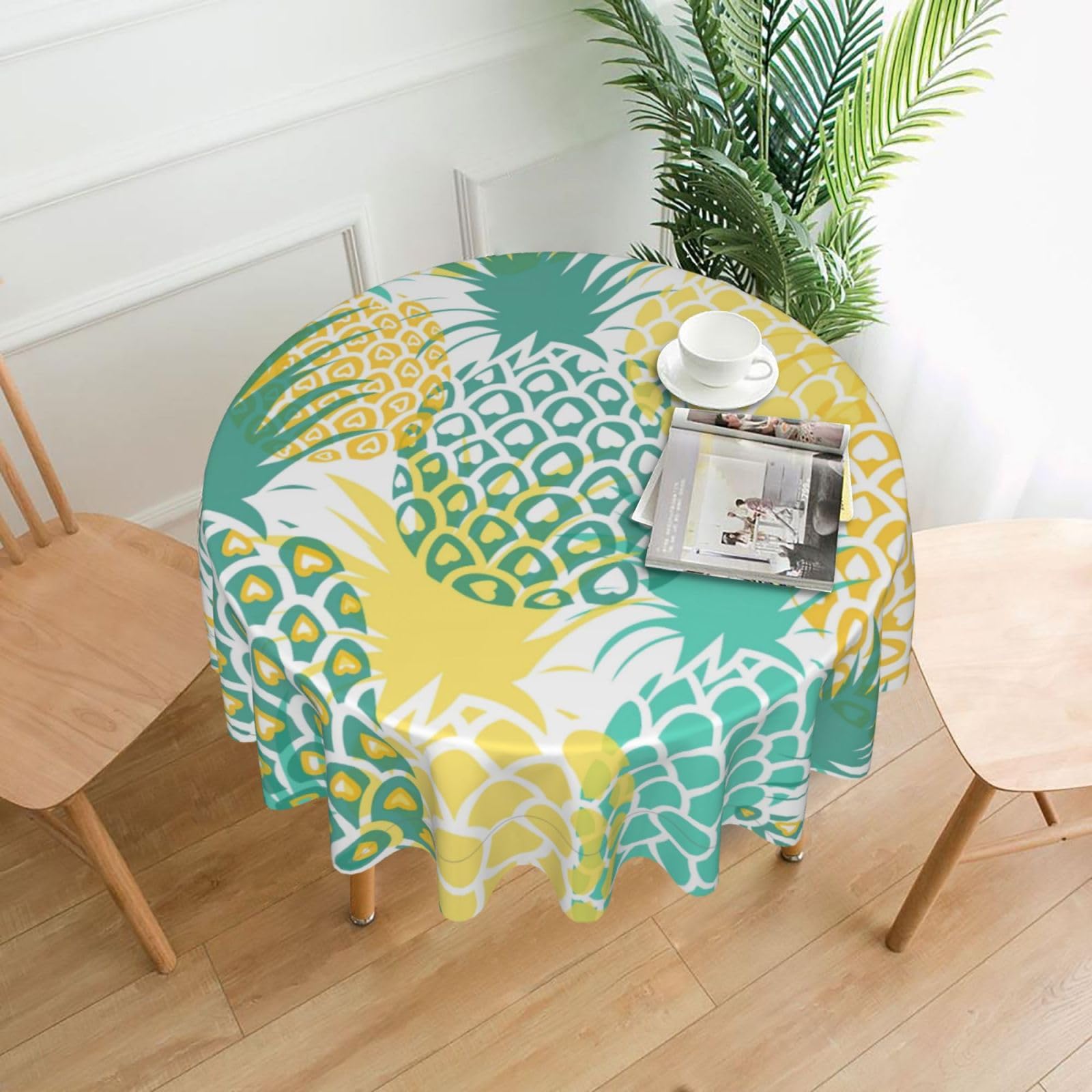 SDEGTHO Tropical Pineapple Print Modern Retro Round Tablecloth 60in Polyester Fabric Cover for Party Dining Table Washable