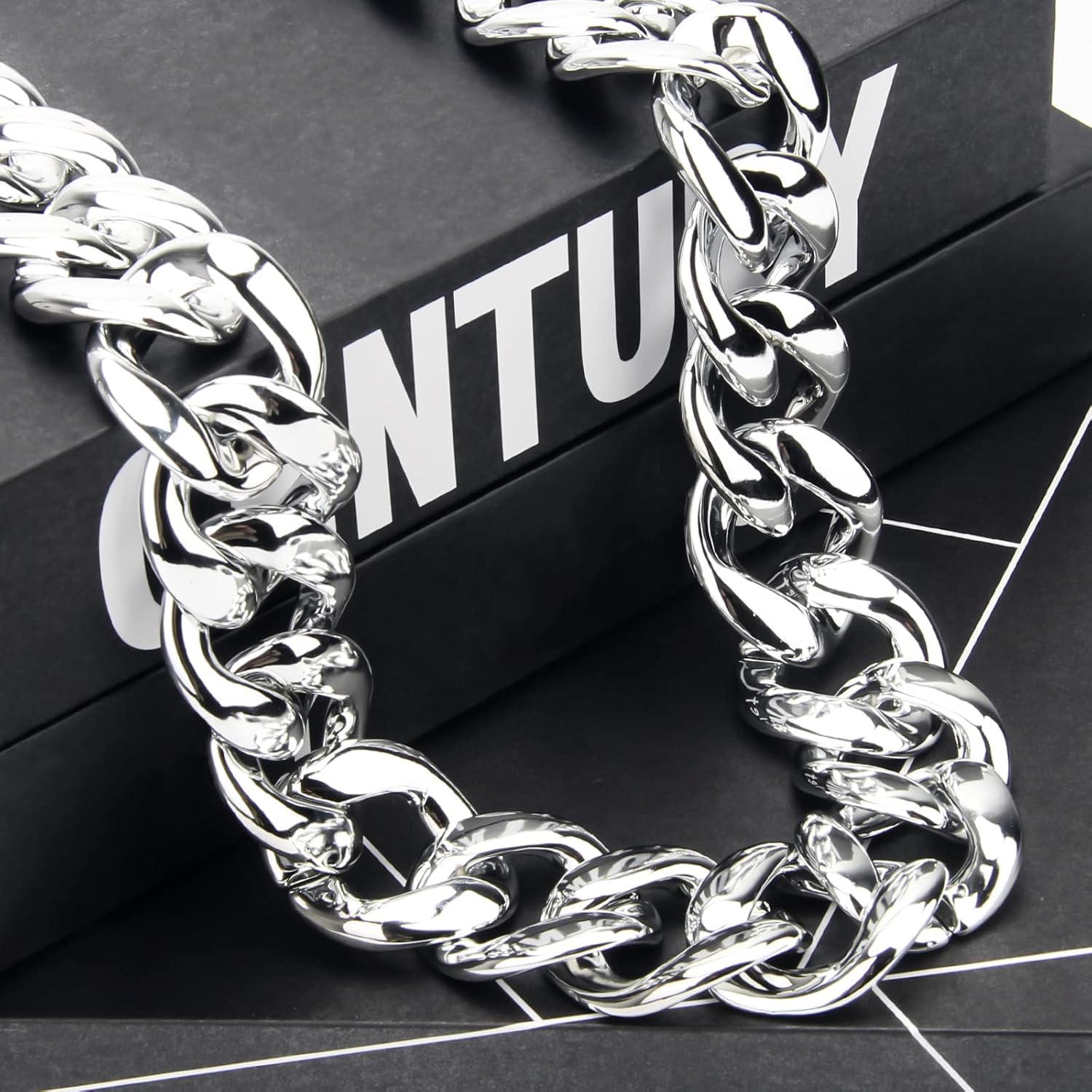 Hip Hop Chunky Gold Chain 2 Pack,32 Inch Plastic Gold Necklace 80s 90s Punk Turnover Necklace Men Costume Accessory for Party Costume Class Bar… - Image 4