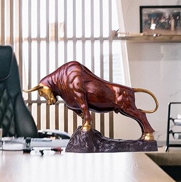 Bronze Charging Bull Statue Wall Street Cattle Figurine Sculpture Decor