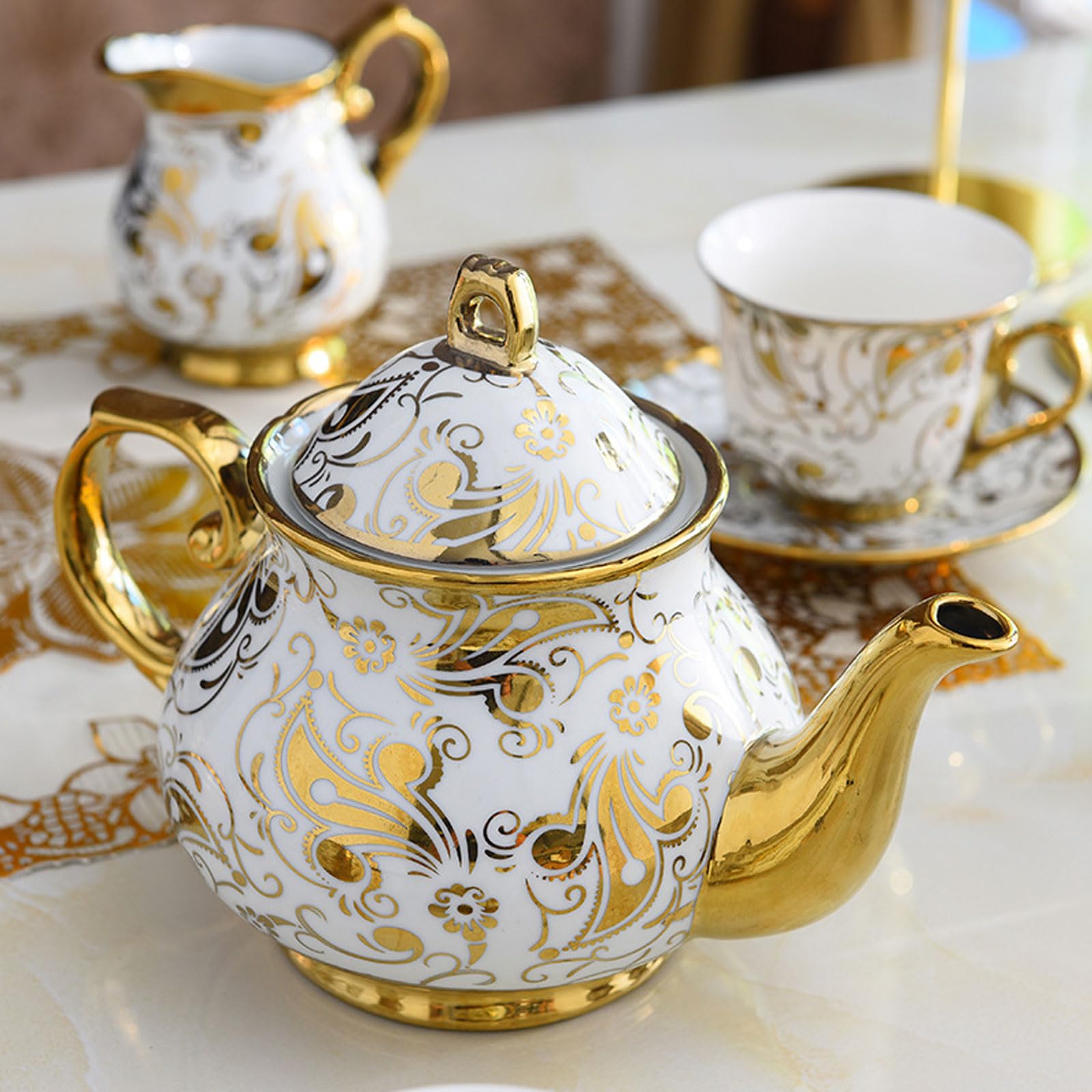 Ceramiczny zestaw filiżanek do kawy, 16-częściowy kreatywny design ze złotą naklejką, zawiera czajniczek, spodki, cukiernicę na popołudniową herbatę i kawę