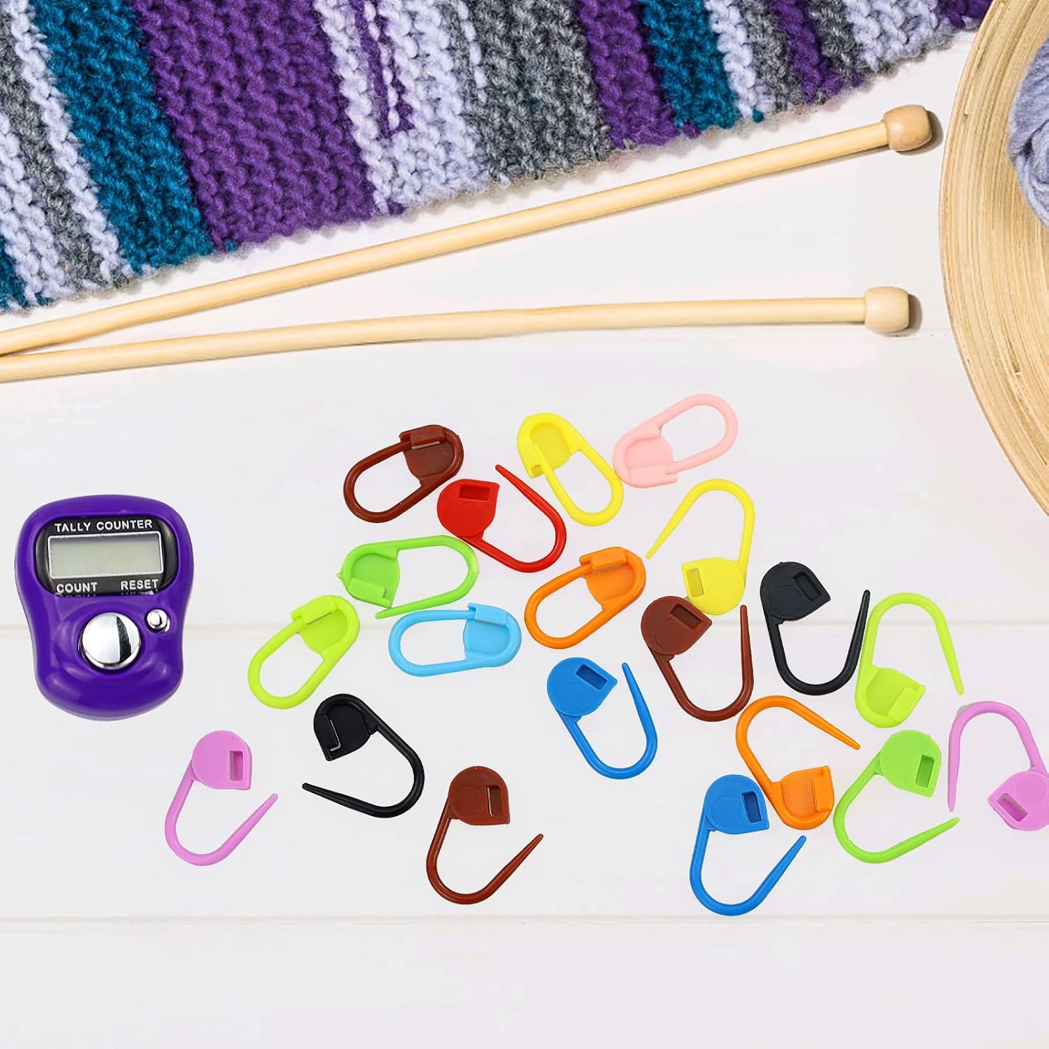 LAMXD Knit Counter Knitting Crochet Stitch Marker Row Counter,Finger Digital Counter,Stitch counters for Crocheting,PurpleFinger Counter with 20pcs Stitch Marker(Random Color)