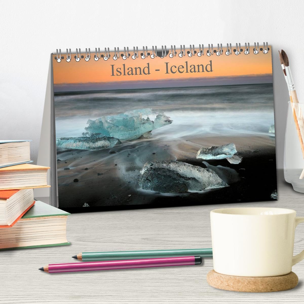 Island - Iceland (Tischkalender 2026 DIN A5 quer), CALVENDO Monatskalender: Bilder von den faszinierenden Landschaften einer großartigen, ... so konzentriert findet. (CALVENDO Natur)