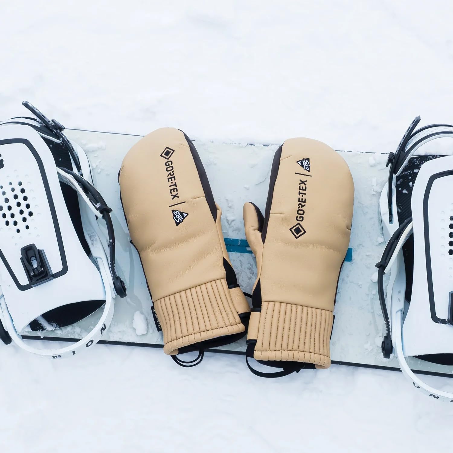 eb's CARVING MITT WHITE GORE-TEX M 新品 Amazon | eb's エビス CARVING MITT WHITE カービングミット ミトン