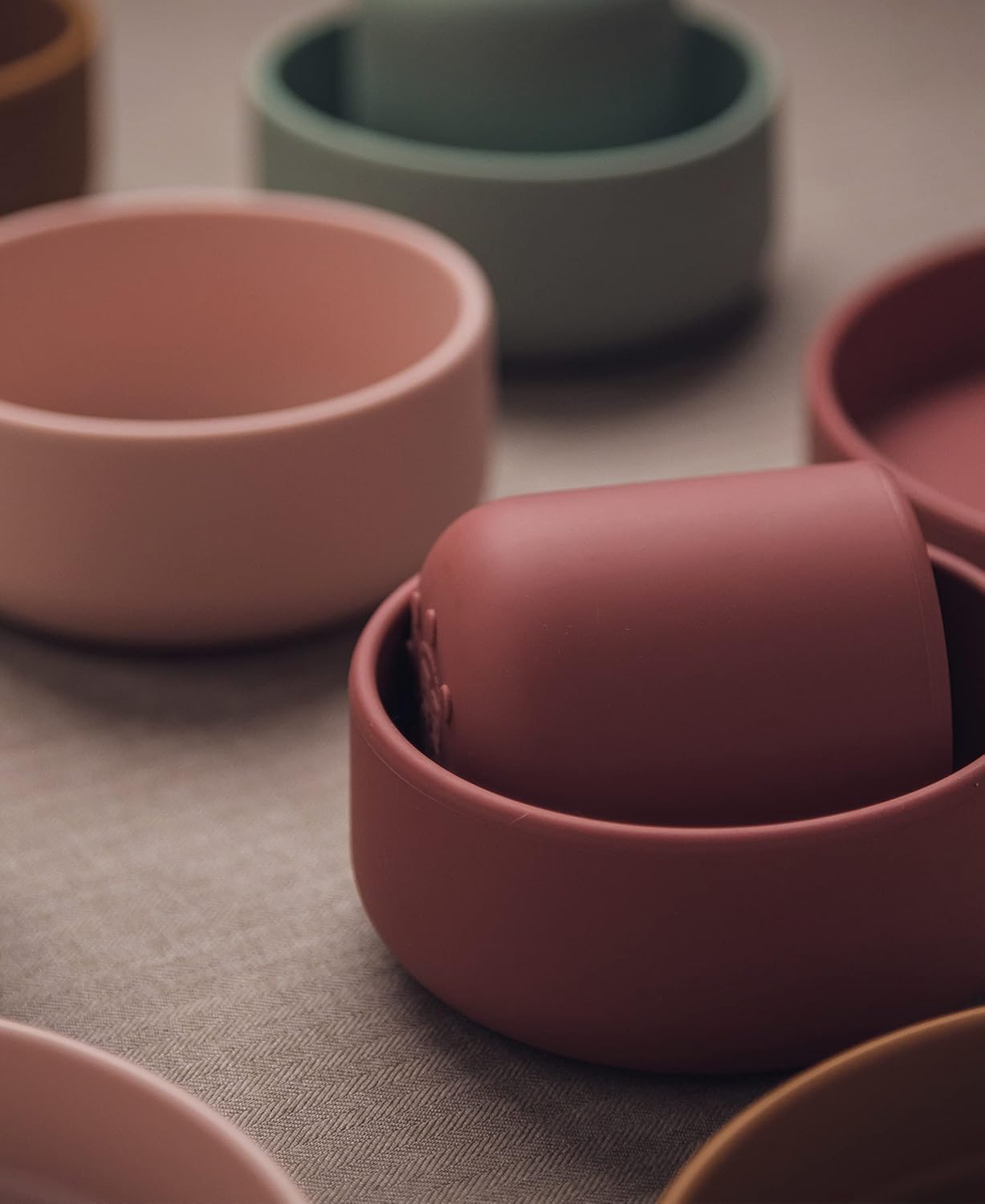 HOFISH 3 Pcs Silicone Toddler Tableware Sets with Baby Cups, Dinner Toddler Plates, Toddler Baby Bowls,Flatware for Baby Feeding Supplie,Light Green : Baby