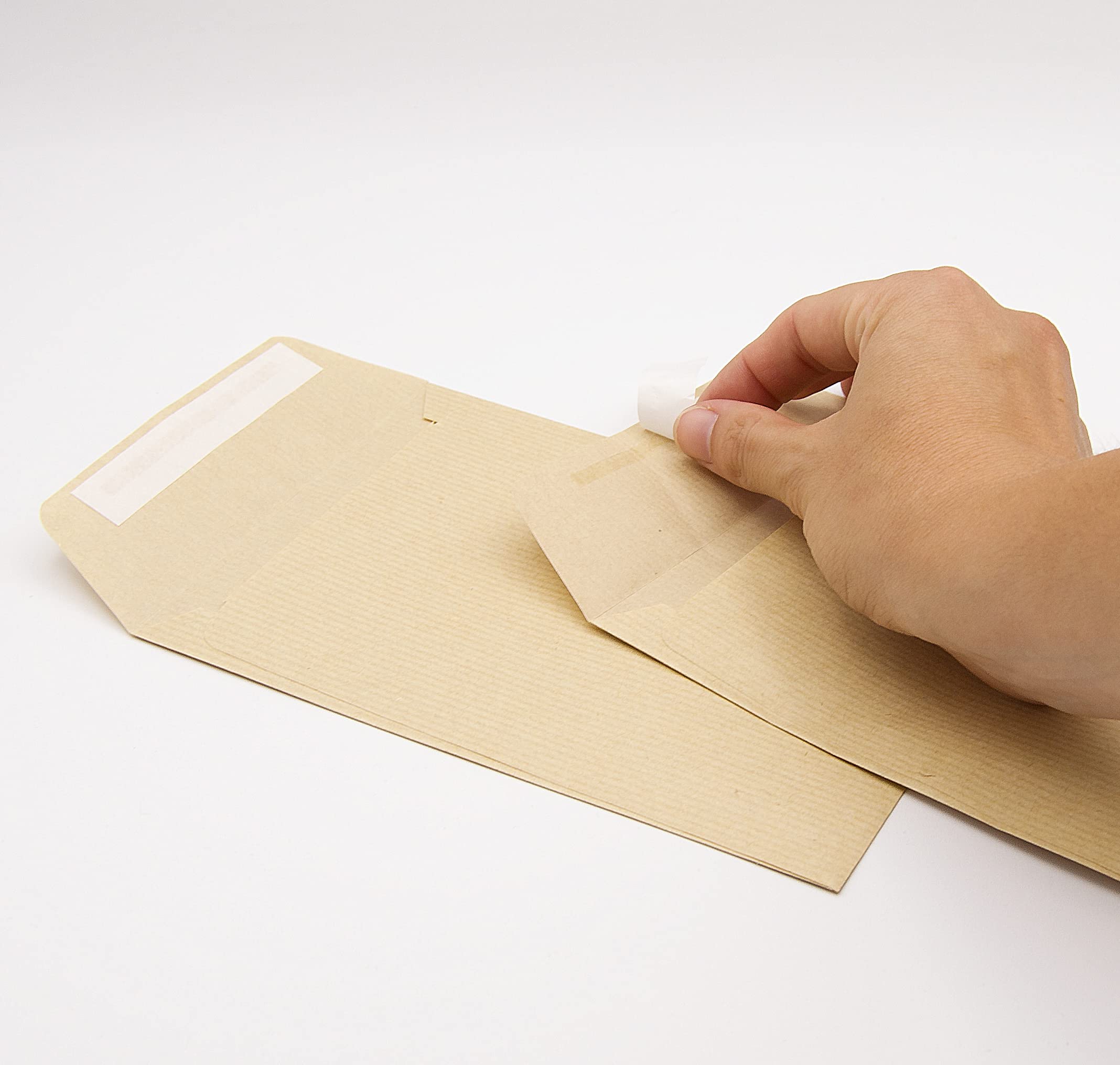 Sobres de Papel Kraft, Sobres Pequeños Tira de Silicona para Invitaciones o Bolsitas de Regalo de invitados de Boda. Medida 120x170mm. Sobres para joyas o semillas · m-office (1000 uds)