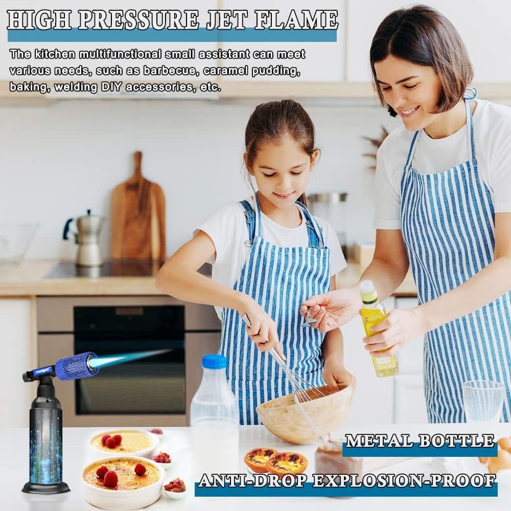 Encendedor de butano azul con cubierta protectora de acero inoxidable antiquemaduras, linterna de gas recargable para cocina, protector de llama ajustable con funda (gas no incluido) (acero