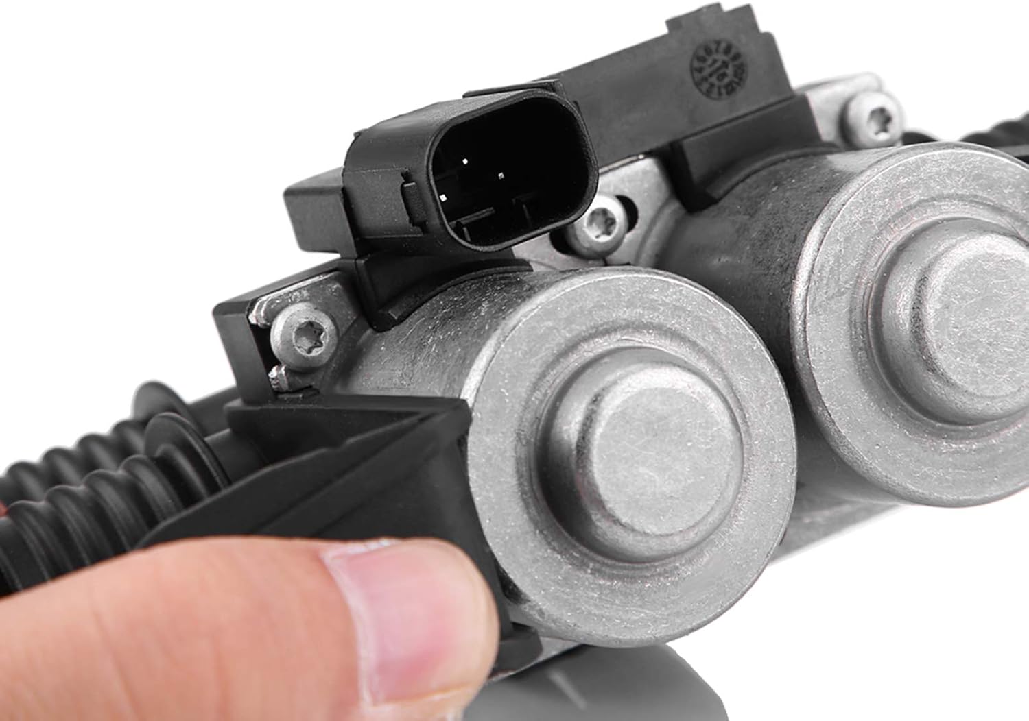 エンジンの性能と効率を改善するための自動車用ヒーターコントロールバルブプロフェッショナル冷却ソレノイドバルブ