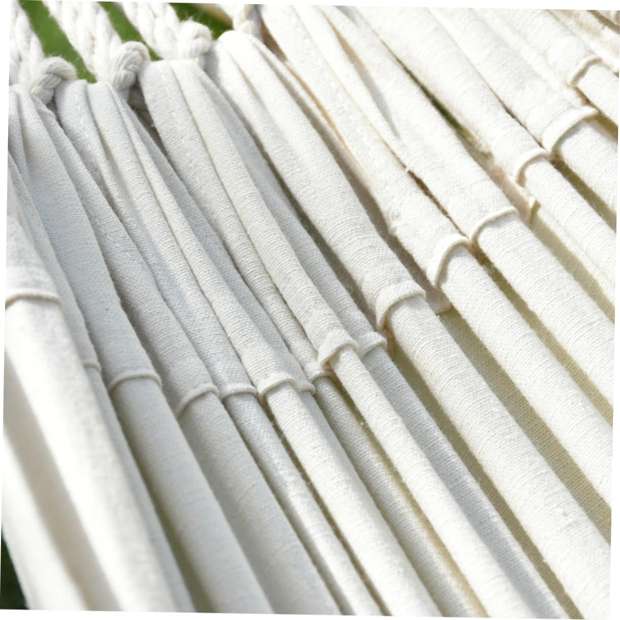 Single Camping Hammock 200x80cm Canvas Hanging Chair with Bind Rope for Outdoor Leisure Lightweight and Sturdy for Backyard Travel and Camping