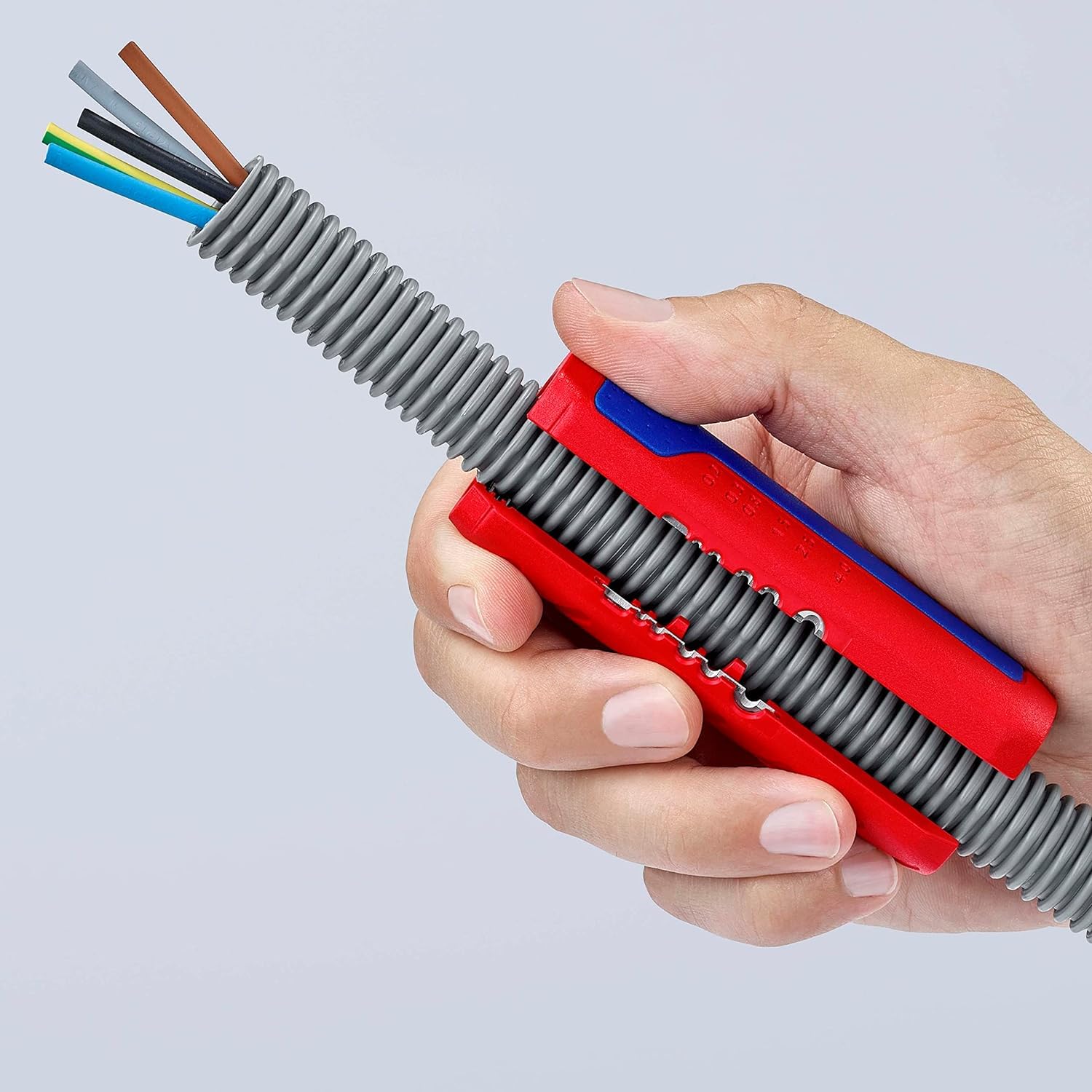 Knipex TwistCut Coupe-tubes pour gaines électriques en blister 100 mm, 90 22 02 SB