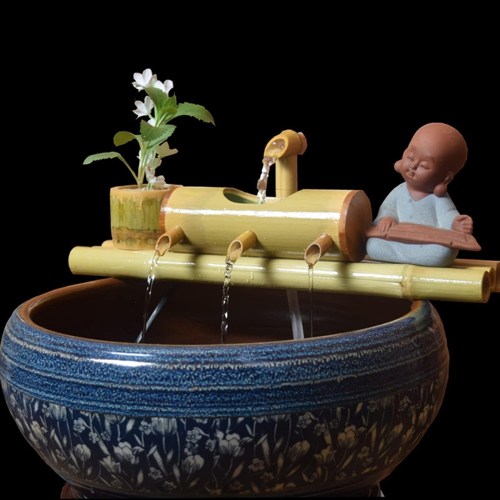 Fontaine d'intérieur Zen Garden avec Pompe à Eau, en Bambou. Apporte sérénité et tranquillité aux espaces de Travail animés. Couleur Unique - 30 cm.