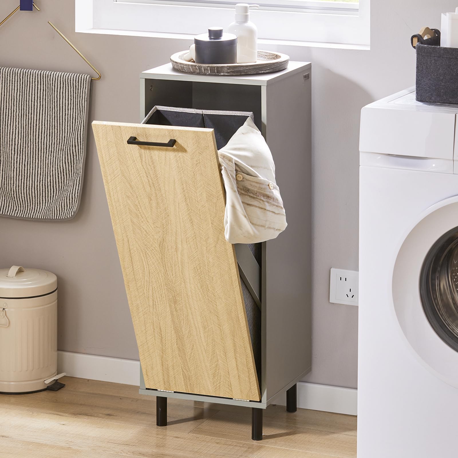 SoBuy Mueble Ropa Sucia baño con Saco abatible – Armario baño Estrecho con Patas de Metal y cesto para Ropa Sucia Gris Natural 31,5x86x30cm BZR132-NG