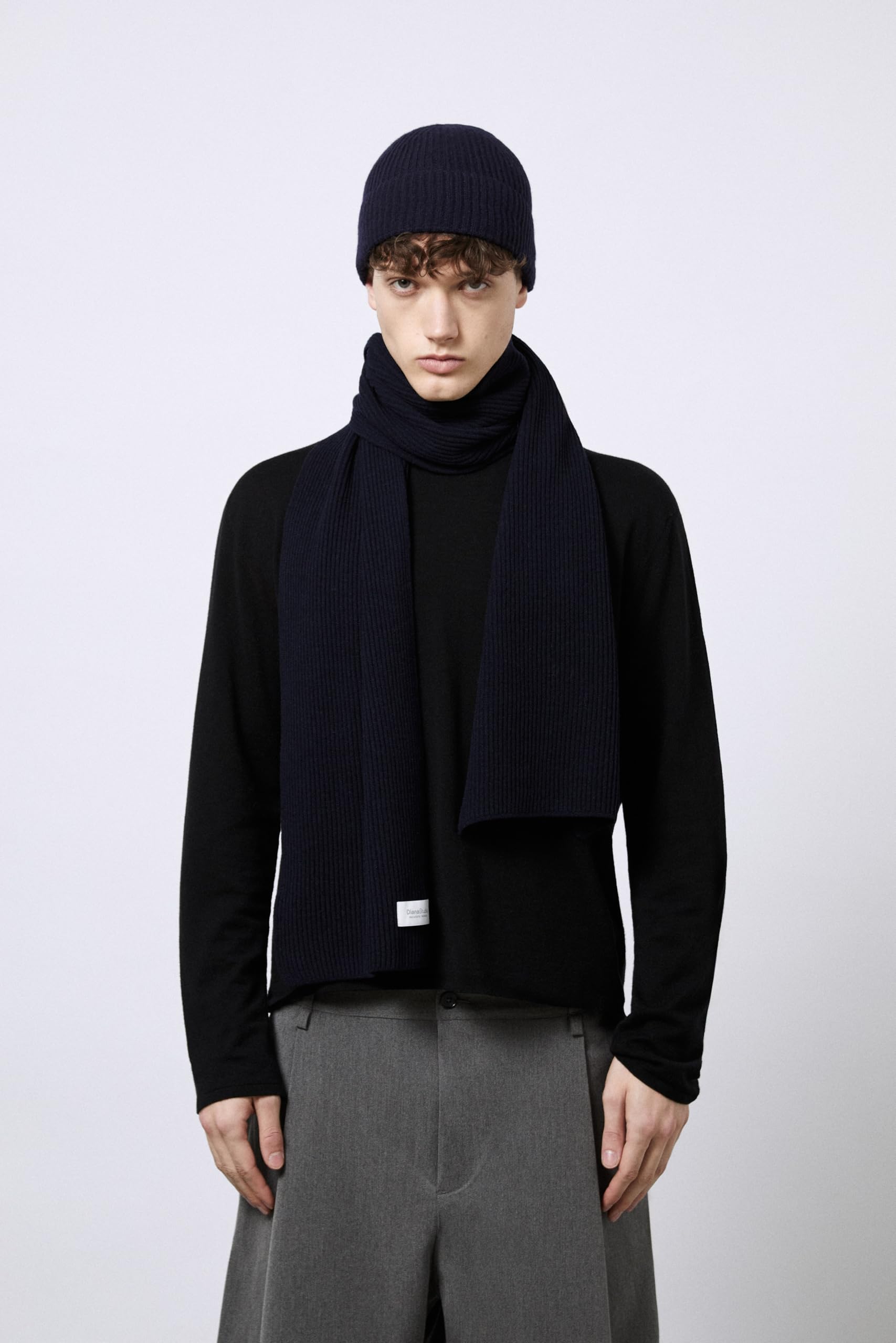 Diana Studio - Cappello in Cashmere e Lana Merino, Unisex, Fatto in Italia