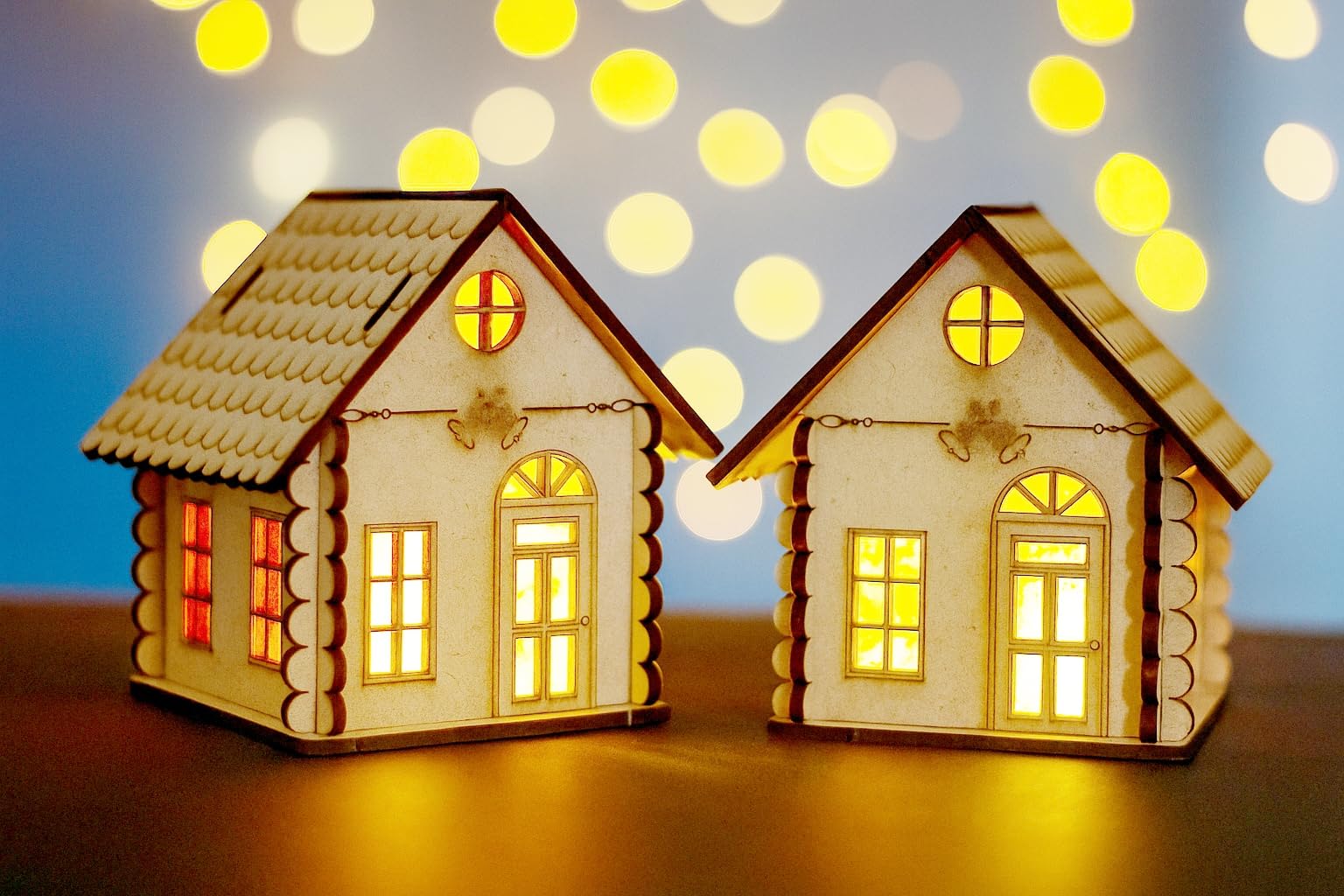 Raystar™ DIY Wooden House LED Hanging Tealight Holder, Natural MDF Construction, Decorative Cottage Design, Indoor Display (2 House)