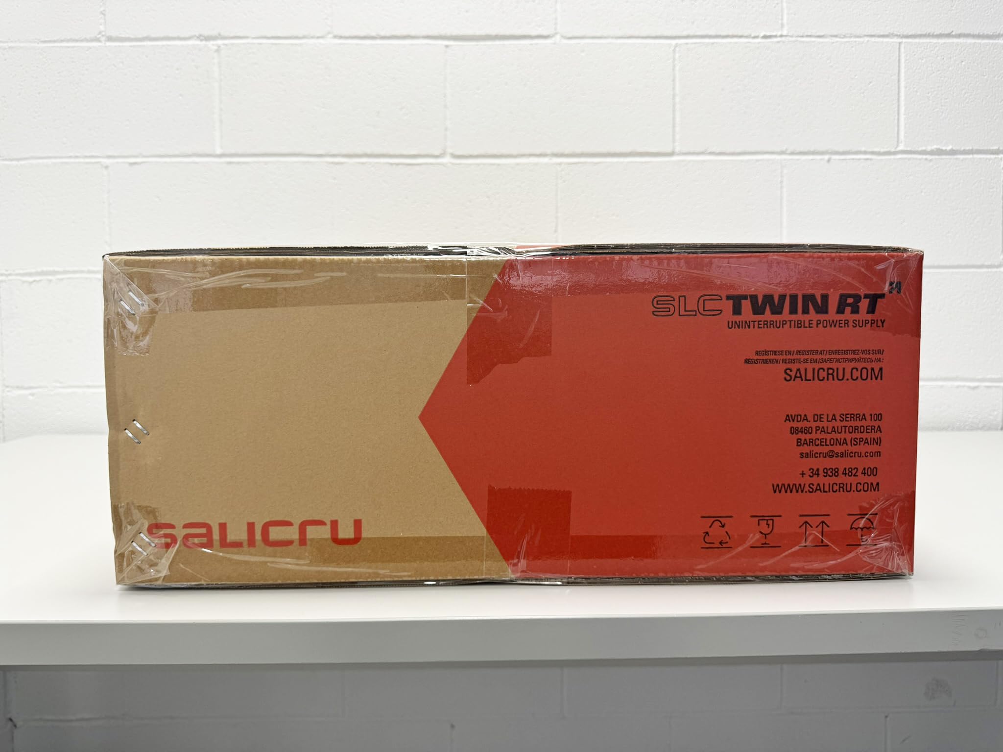 Salicru SLC 1500 TWIN RT3 – Sistema de Alimentación Ininterrumpida (SAI/UPS) de 1500 VA IoT On-line doble conversión torre/rack con FP=1