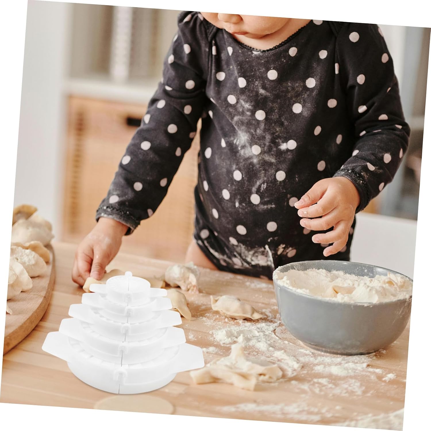 5pcs Dumpling Maker Plastic Ravioli Mold for Easy Pastry and Dumplings User-friendly Kitchen Tool for Family Gatherings and Parties