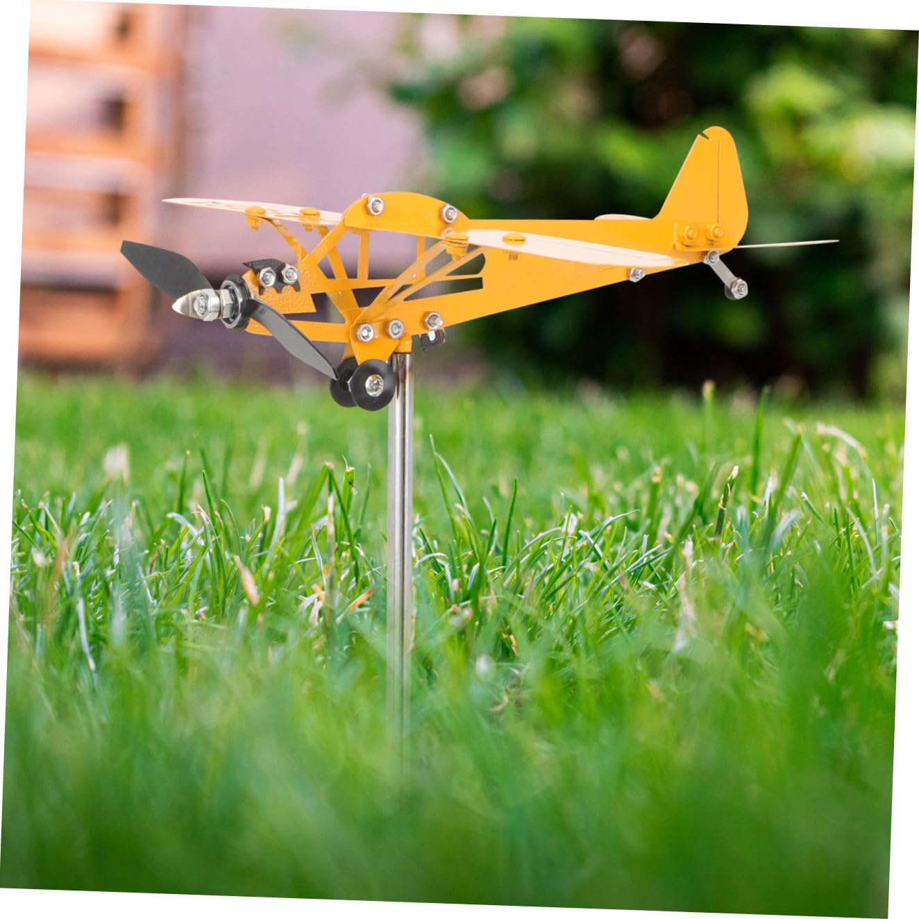 Toyvian 2 Stück Metall Flugzeug Windspinner Garten Dekoration Robuste Windskulptur für Außenbereich für Gartenliebhaber Gelb Wetterbeständig und Langlebig
