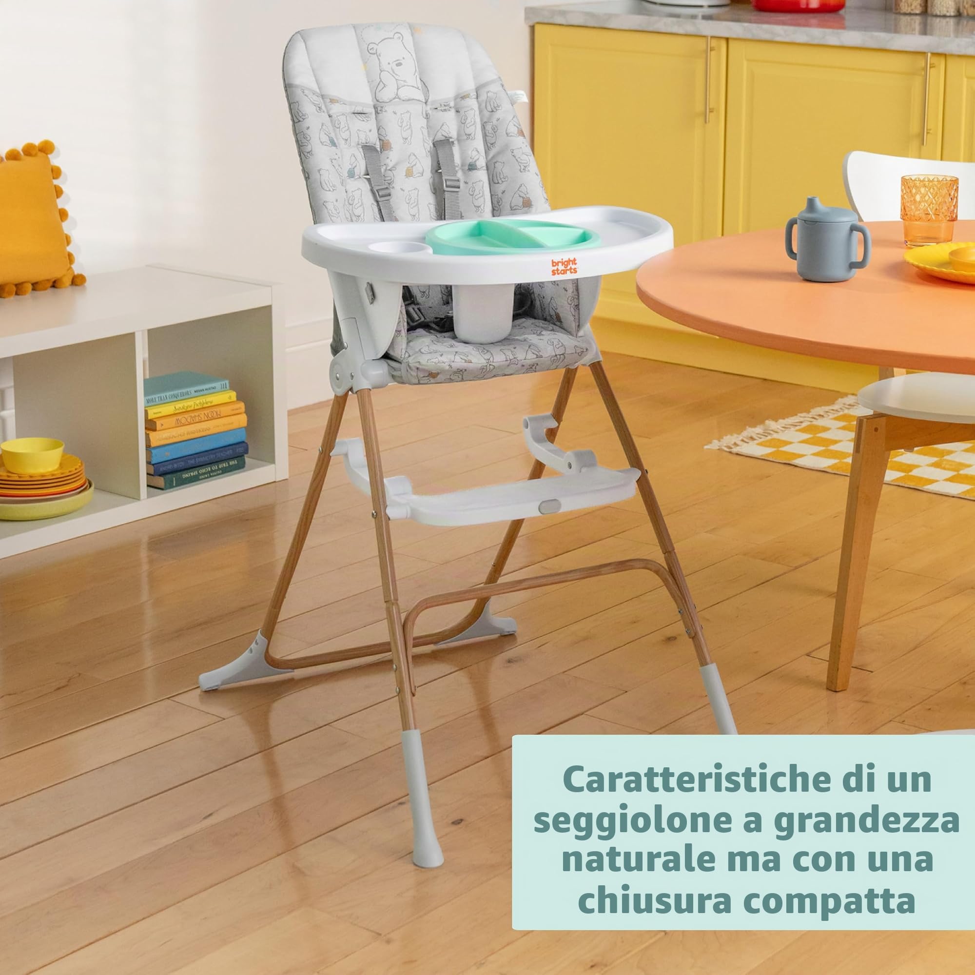 Bright Starts, Seggiolone Pieghevole Compatto Winnie The Pooh Disney Baby, Piatto Sicuro Alimentare, Imbracatura 5 Punti, Unisex, Classic Pals, 6+ Mesi