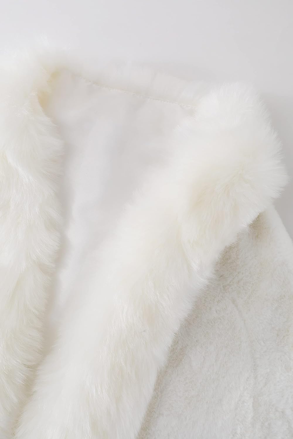 BABEYOND Faux Fur Shawl for Women with Collar Scarf Wrap Faux Fur Evening Cape for Winter Coat - Image 5