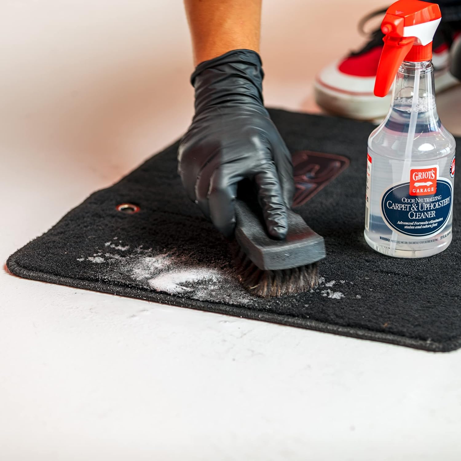 Griot's Garage 10990 Odor Neutralizing Carpet & Upholstery Cleaner 22oz 4 Griot's Garage 10990 Odor Neutralizing Carpet & Upholstery Cleaner 22oz