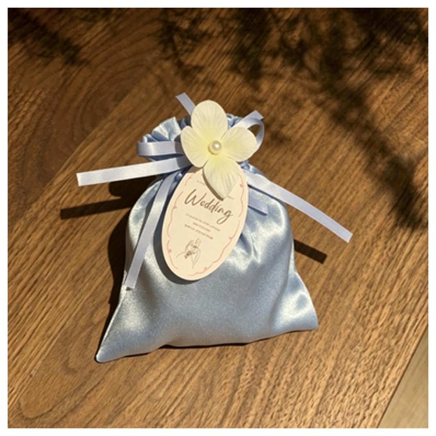 BrightGlow Mini torebka na prezent 15 x 15 cm, piękna torebka na prezent ze sznurkiem ściągającym, satynowa torebka na słodycze, praktyczne opakowanie na prezent na wesele, urodziny, festiwal