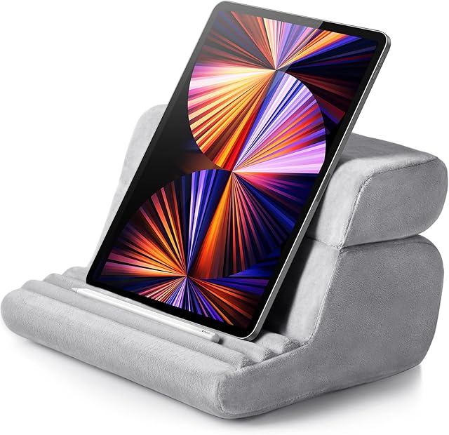 UGREEN Tablet Holder Cushion Pillow Stand Soft Multi-Angle Foldable Mount for Sofa Bed Compatible with iPad Pro 12.9'' 11'' iPad Air Mini 5 4 3 2 Galaxy Tab A8 A7 S8 S7 S6 Mi Pad 5 Switch Book Grey