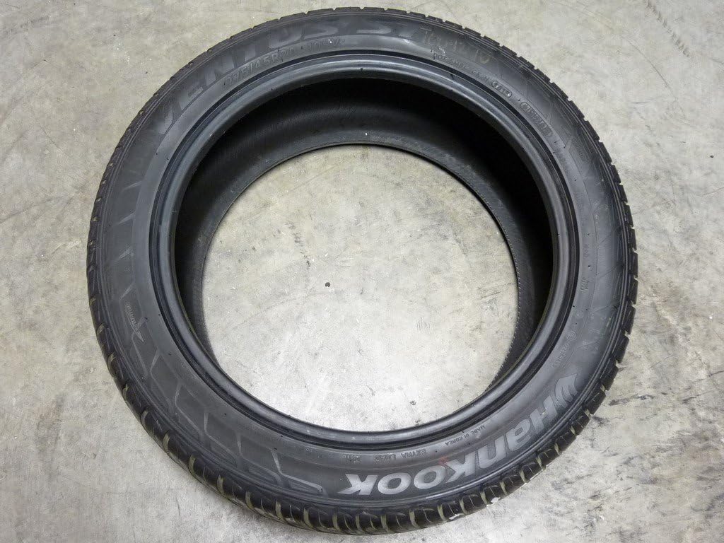 Hankook Ventus ST RH06 All-Season Tire - 275/45R20 109V