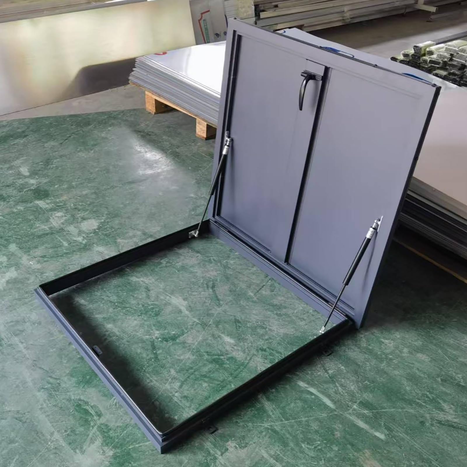 Escotilla de acceso al techo 80x80 salida de boca personalizable para tejados de hoteles y hogares