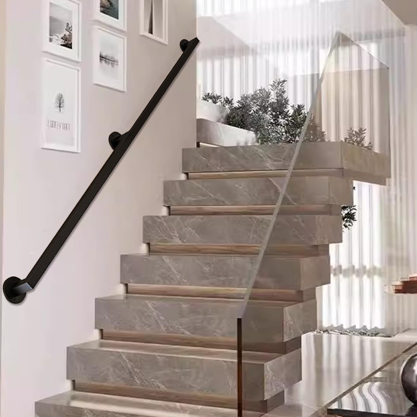 Rampe d'escalier pour sécuriser l'accès des enfants